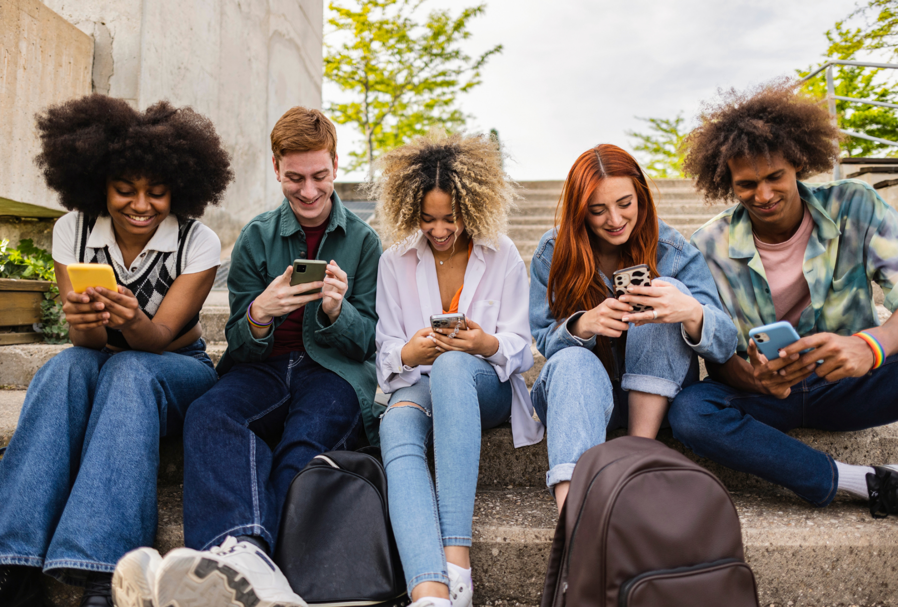communication reseaux etudiants