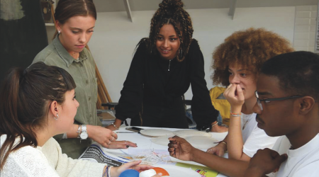 Pourquoi choisir une école hors Parcoursup ?