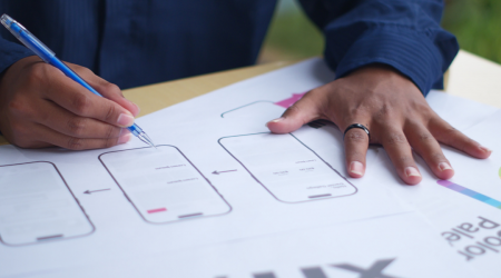 UX Designer Formation Reconversion : Étapes, Compétences et Débouchés